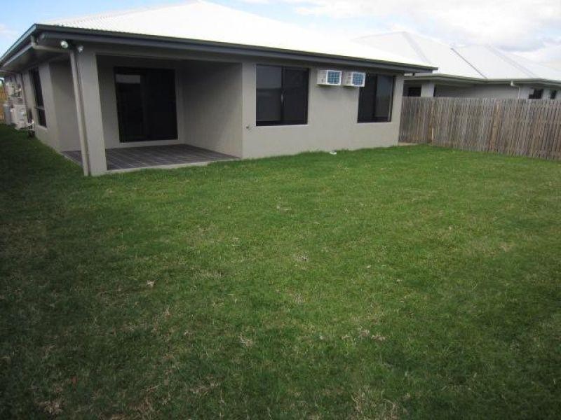 22 Iona Avenue, Burdell QLD 4818