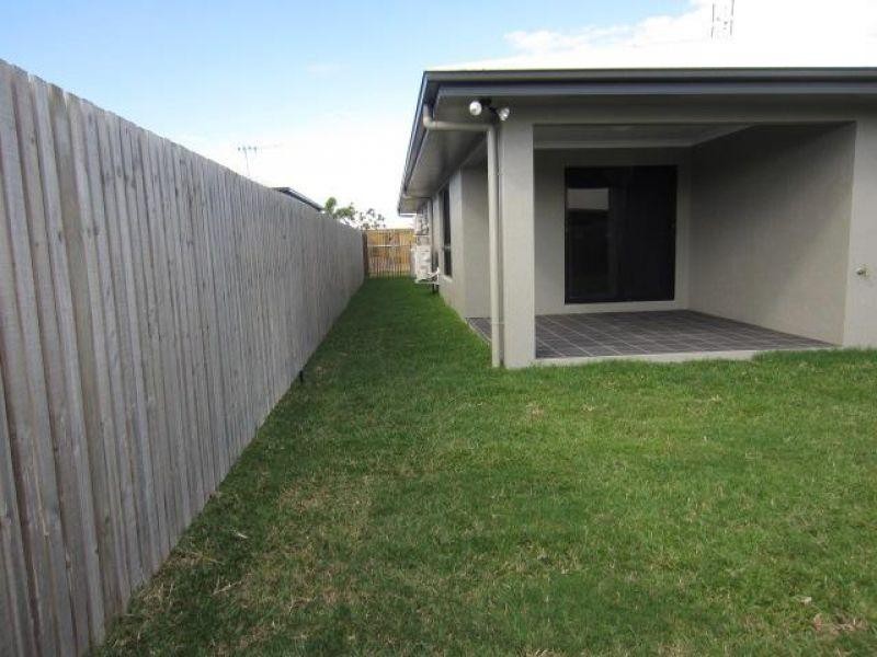 22 Iona Avenue, Burdell QLD 4818