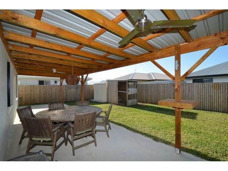 68 Daydream Circuit, Burdell QLD 4818