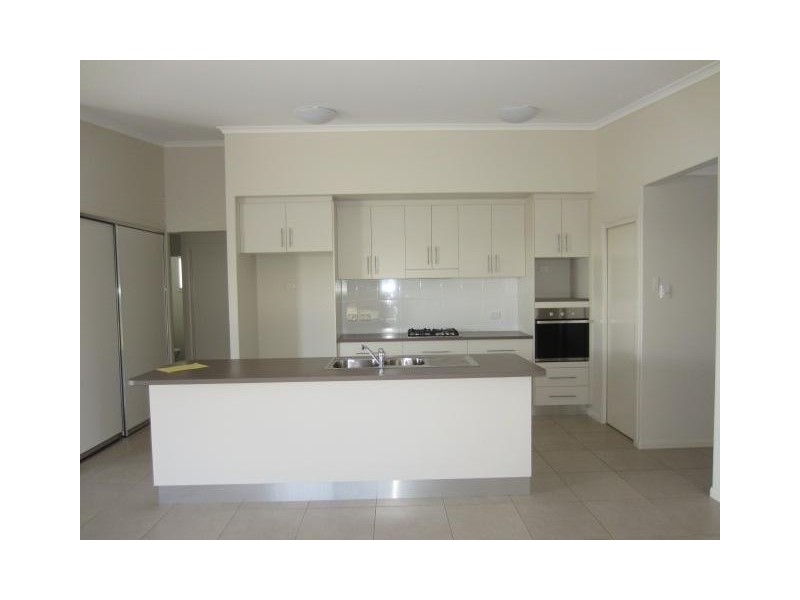 25 Smugglers Cove, Mount Low QLD 4818