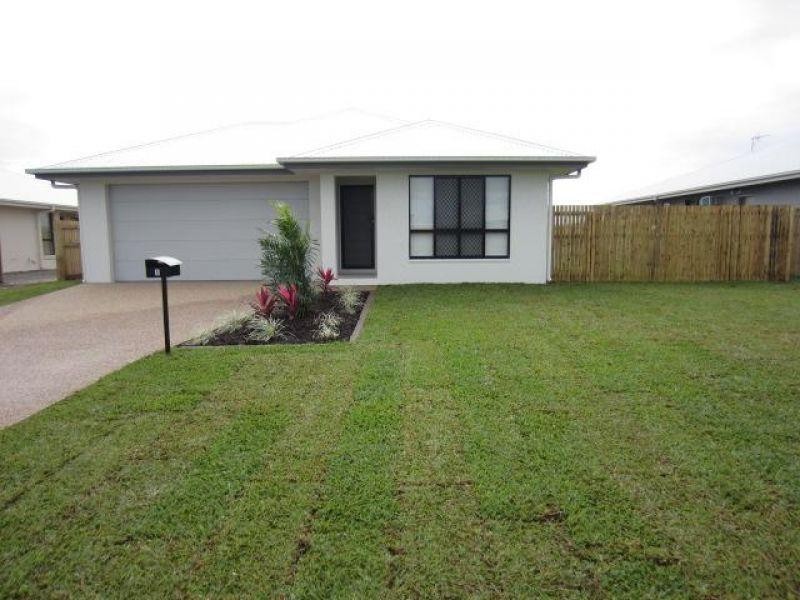 25 Smugglers Cove, Mount Low QLD 4818