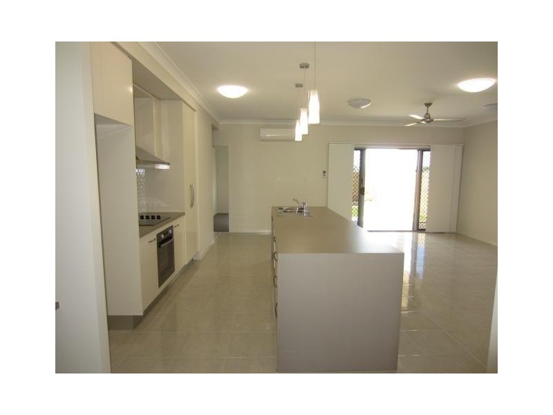 87 Sunhaven Boulevard, Burdell QLD 4818