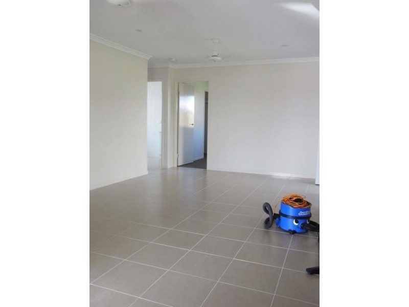 19 Baros Street, Burdell QLD 4818