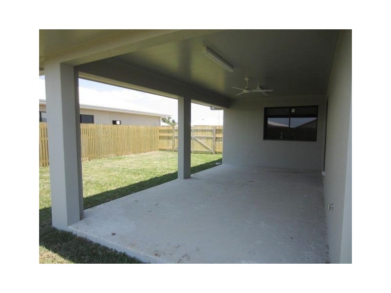 19 Baros Street, Burdell QLD 4818