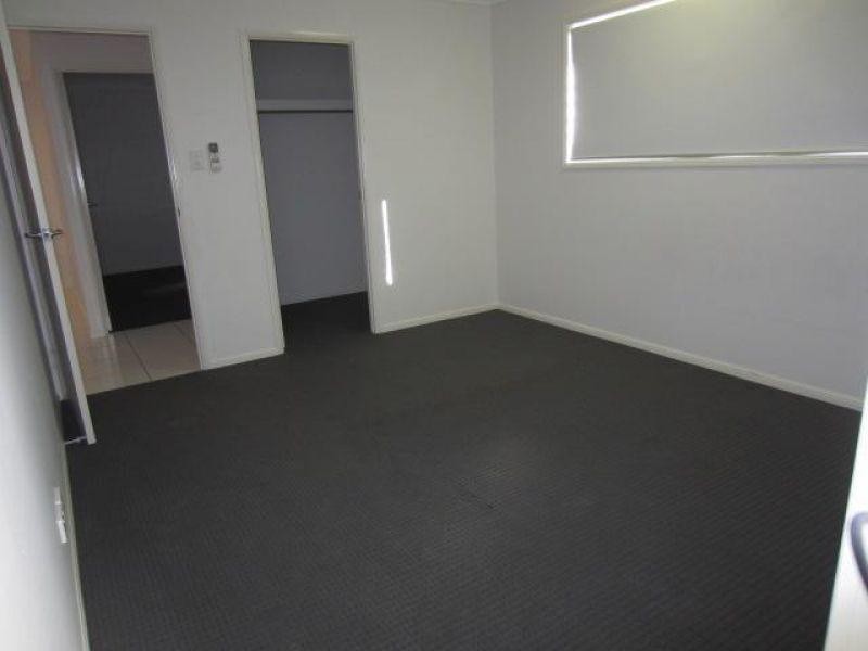 8 Nikao Street, Burdell QLD 4818