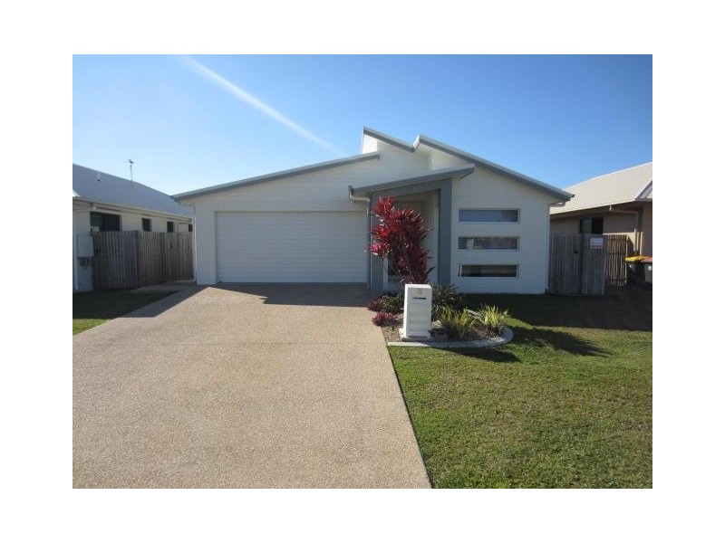 8 Nikao Street, Burdell QLD 4818