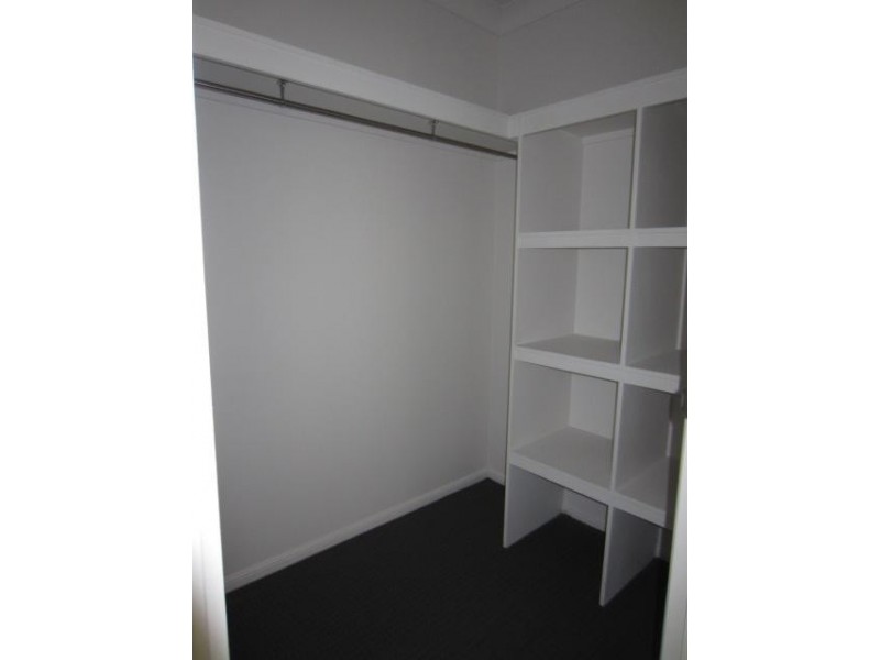 8 Nikao Street, Burdell QLD 4818