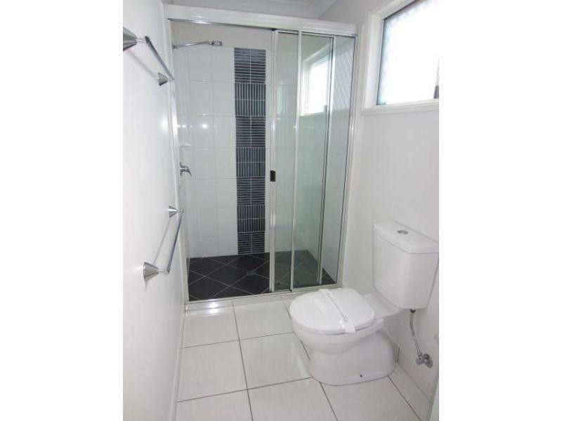 8 Nikao Street, Burdell QLD 4818