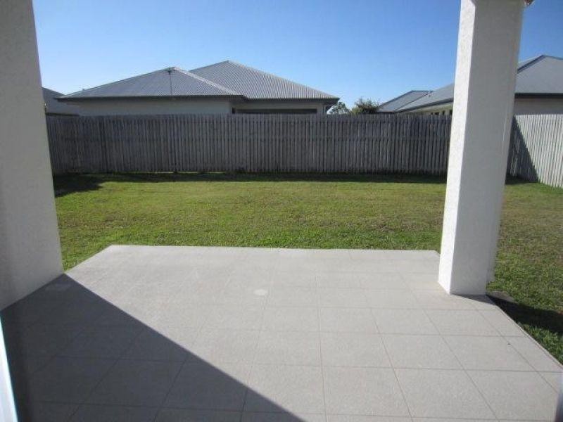 8 Nikao Street, Burdell QLD 4818