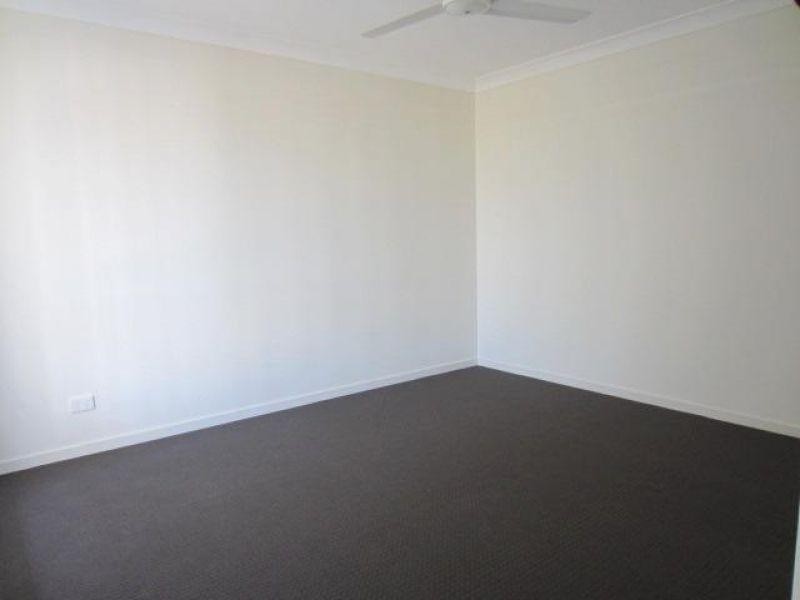 29 Epping Way, Mount Low QLD 4818