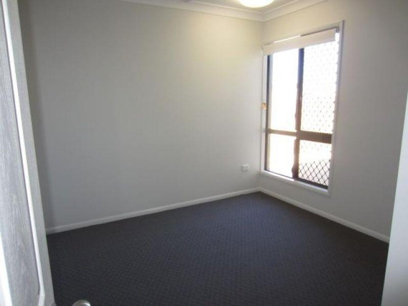 6  Cato Street, Burdell QLD 4818