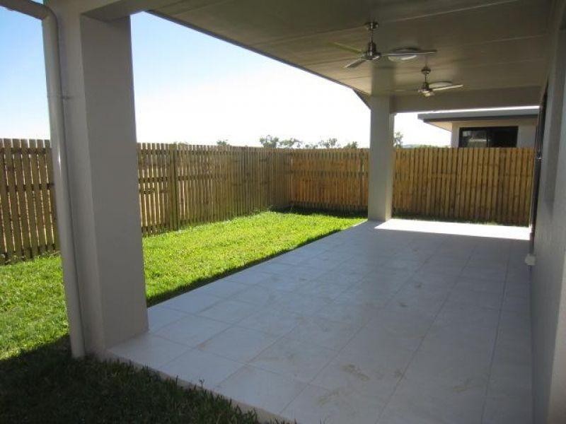 6  Cato Street, Burdell QLD 4818