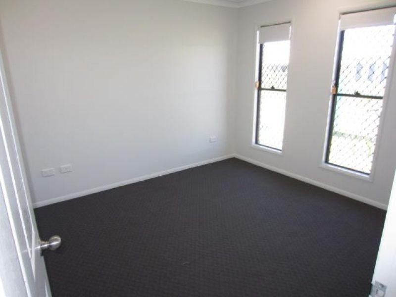 6  Cato Street, Burdell QLD 4818