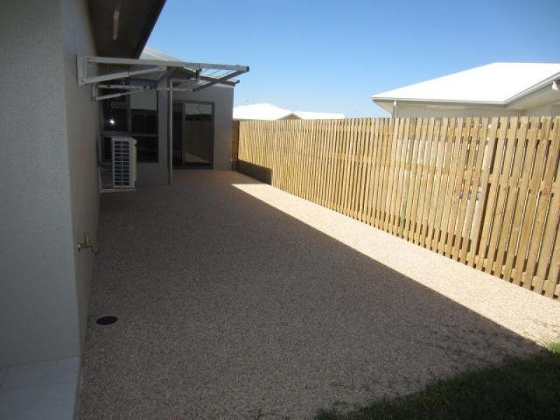 6  Cato Street, Burdell QLD 4818