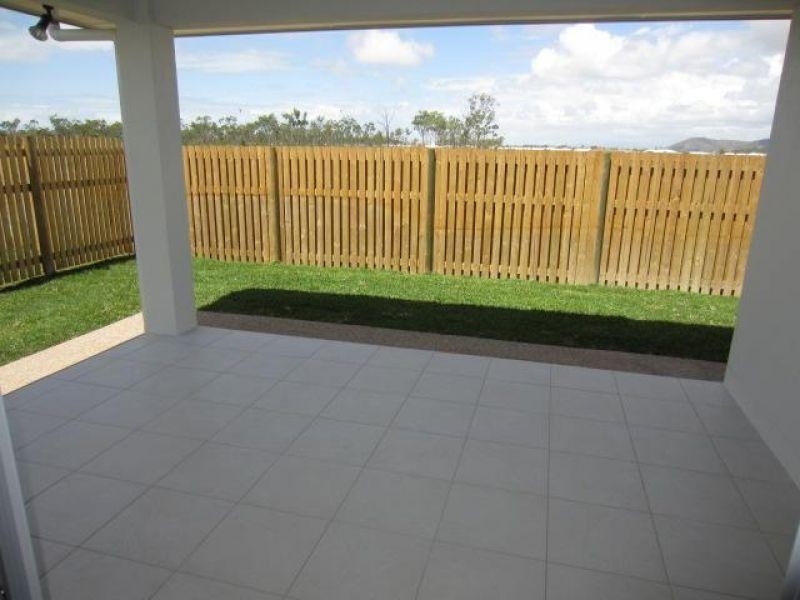 34 Ribaldo Circuit, Burdell QLD 4818