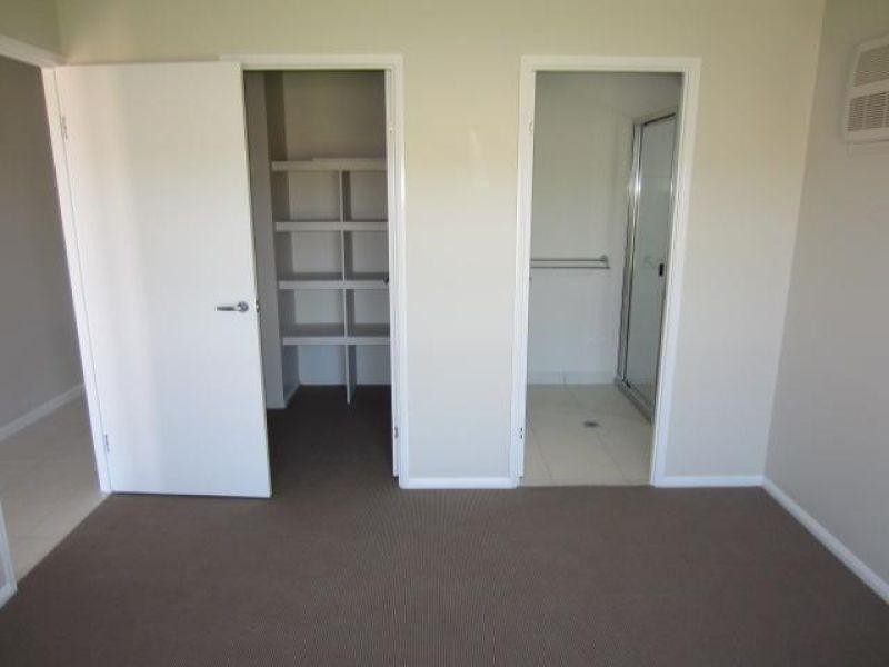 8 Beach Court, Balgal Beach QLD 4816