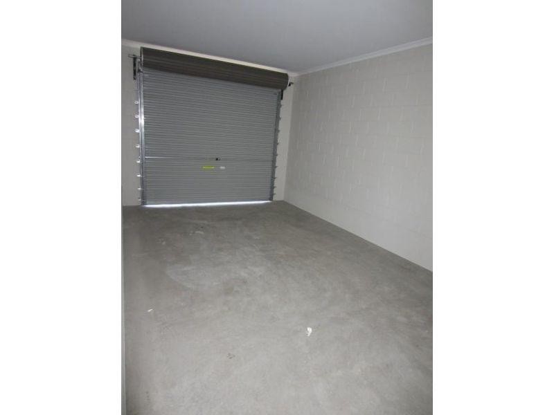 8 Beach Court, Balgal Beach QLD 4816
