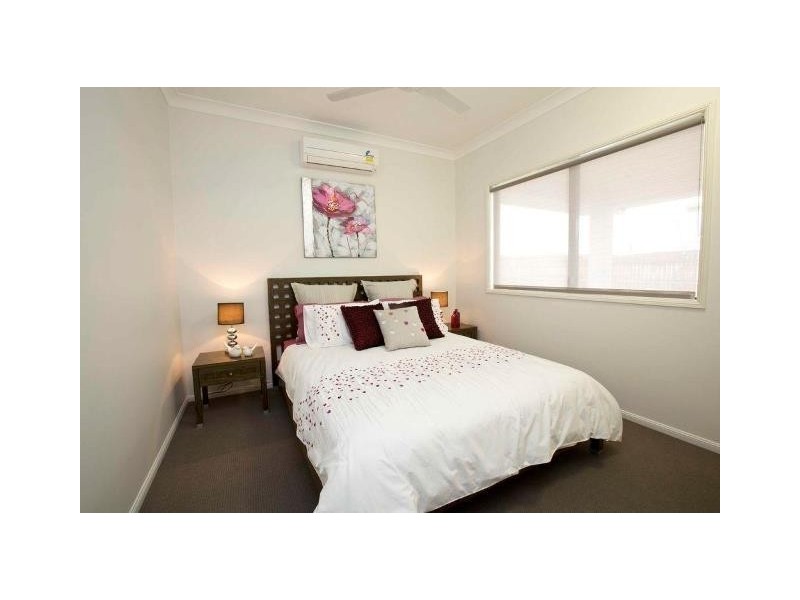 11 Cherington Boulevard, Shaw QLD 4818