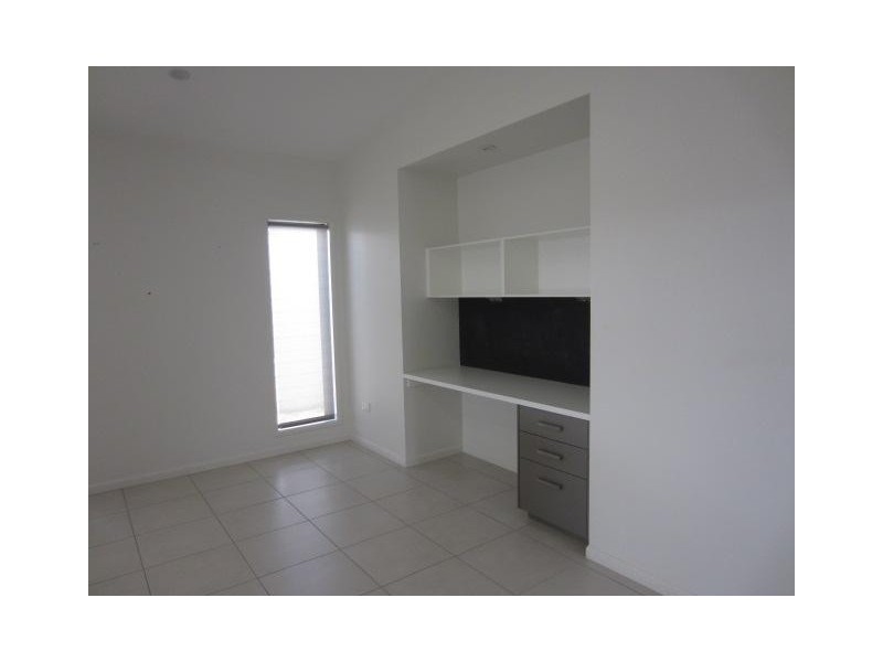 11 Cherington Boulevard, Shaw QLD 4818