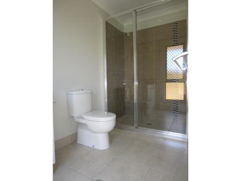 12A Stella Street, Kelso QLD 4815