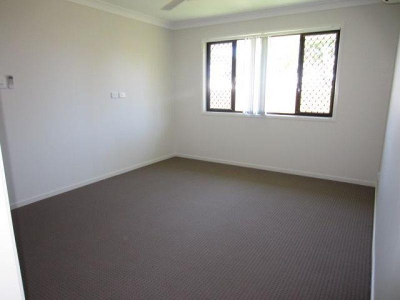 12A Stella Street, Kelso QLD 4815