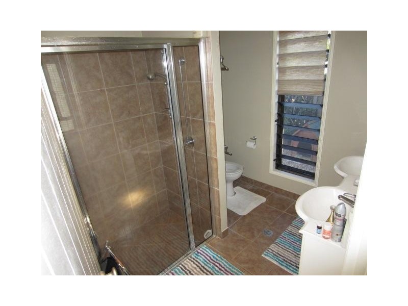 16  Woodwark Drive, Bushland Beach QLD 4818