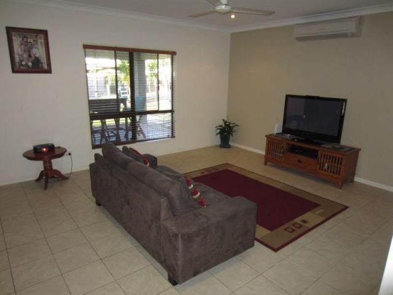 16  Woodwark Drive, Bushland Beach QLD 4818