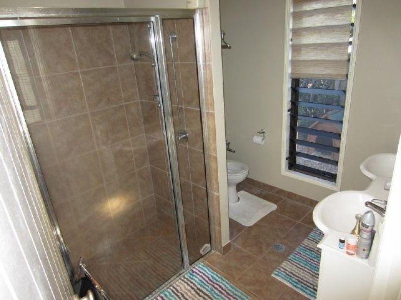 16  Woodwark Drive, Bushland Beach QLD 4818