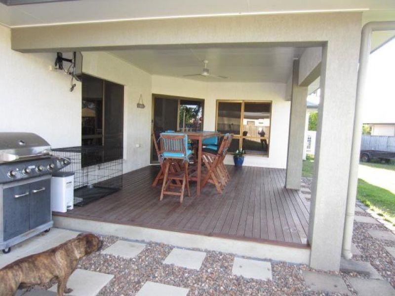16  Woodwark Drive, Bushland Beach QLD 4818