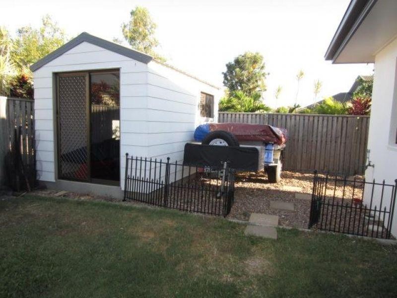 16  Woodwark Drive, Bushland Beach QLD 4818