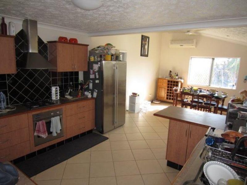 7 Avon Avenue, Kirwan QLD 4817