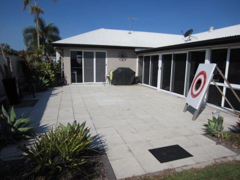 7 Avon Avenue, Kirwan QLD 4817