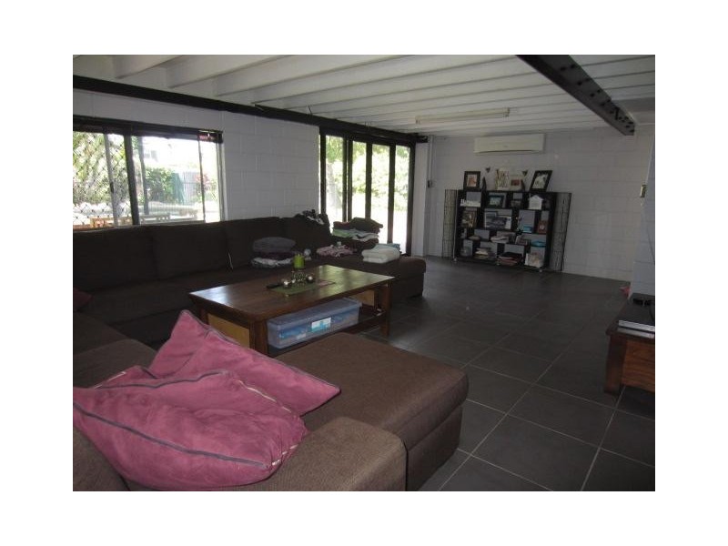 8 Balmes Court, Kirwan QLD 4817