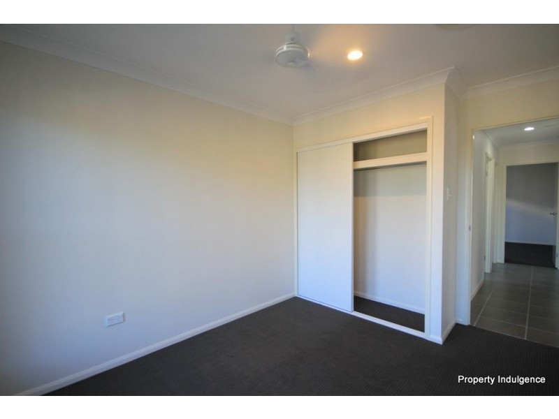 60 Izaro Circuit, Burdell QLD 4818