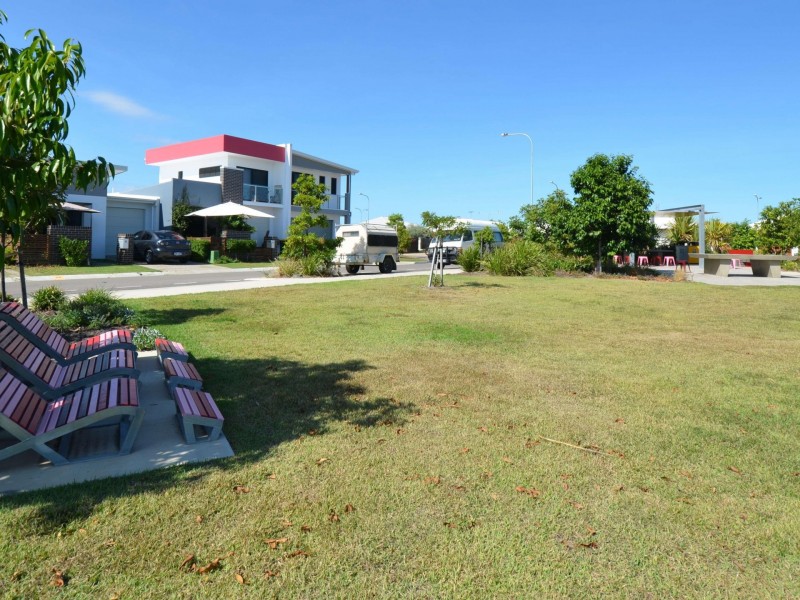 2 Mode Way, Burdell QLD 4818