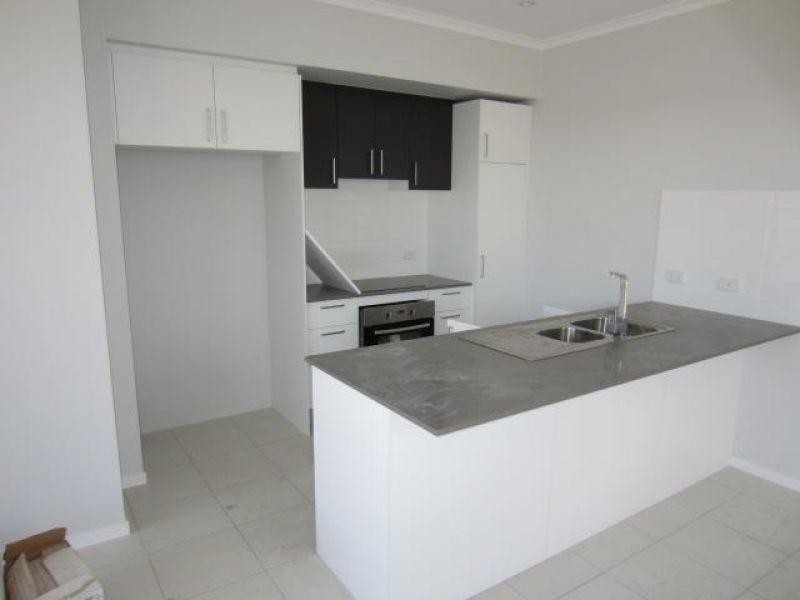 2 Mode Way, Burdell QLD 4818