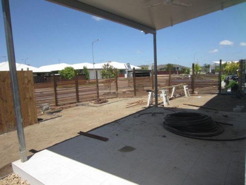 2 Mode Way, Burdell QLD 4818