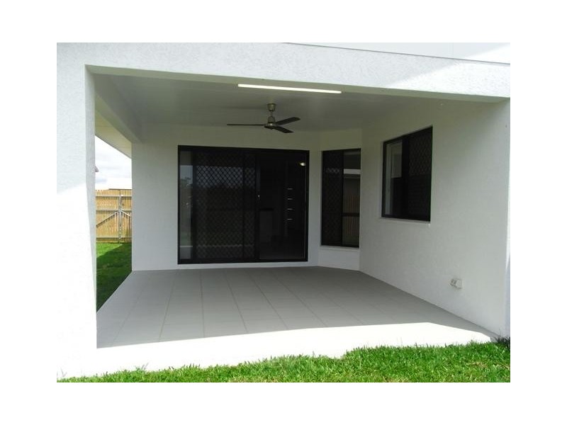 5 Daydream Cricuit, Burdell QLD 4818