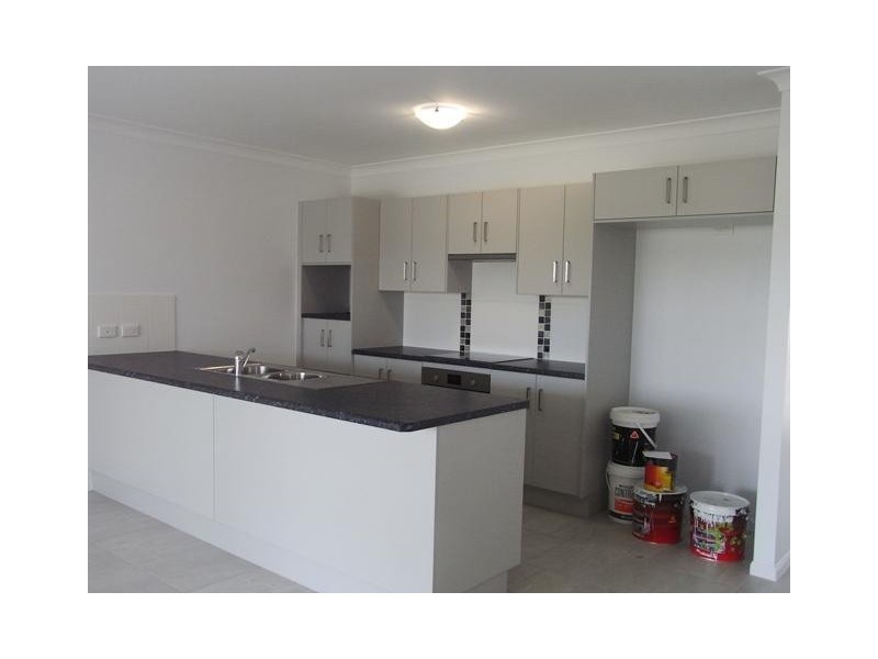 5 Daydream Cricuit, Burdell QLD 4818