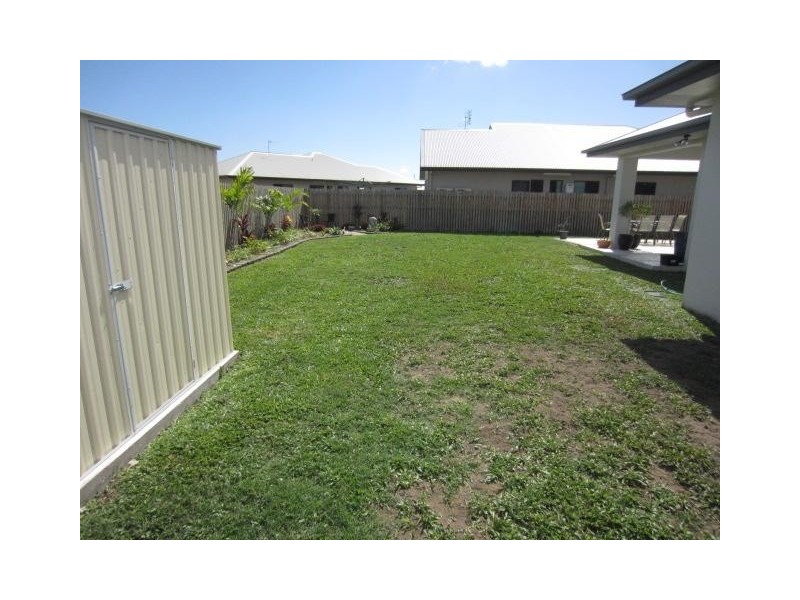 26 Sunhaven Boulevard, Burdell QLD 4818