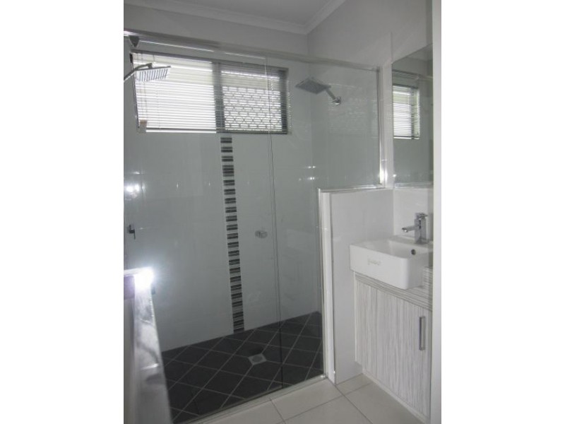 18 Masthead Avenue, Burdell QLD 4818