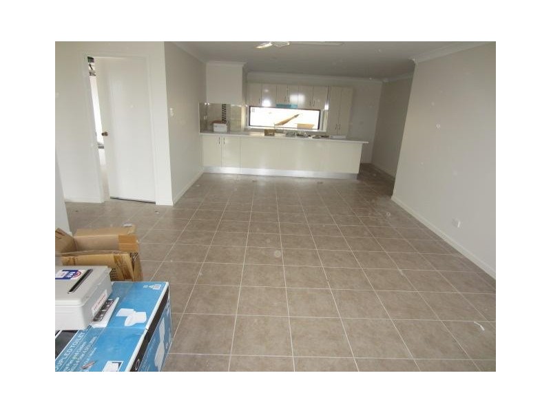 26 Waikiki Terrace, Mount Low QLD 4818