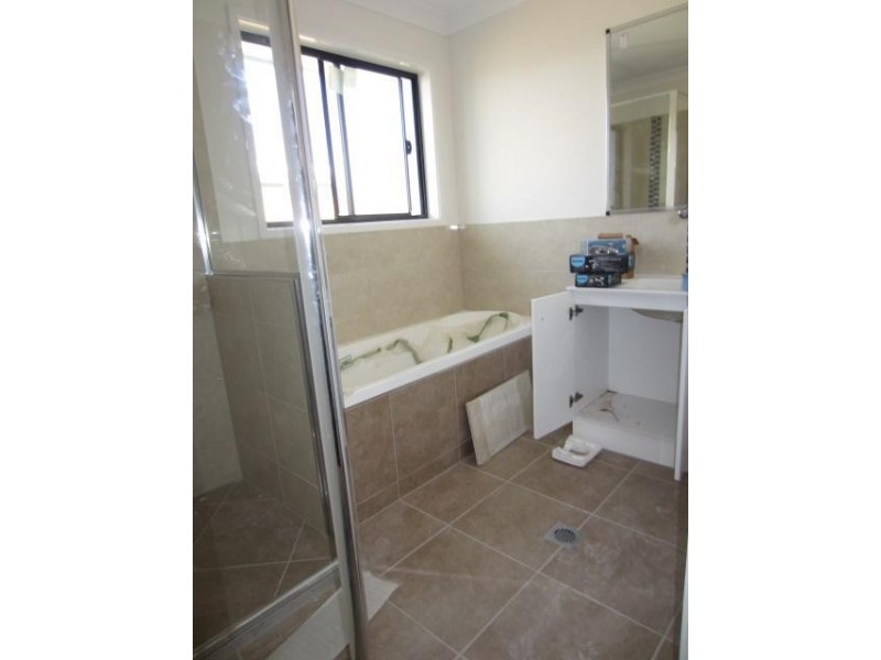 26 Waikiki Terrace, Mount Low QLD 4818