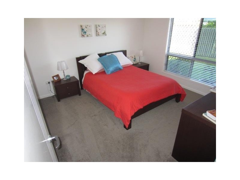 43 Daydream Circuit, Burdell QLD 4818