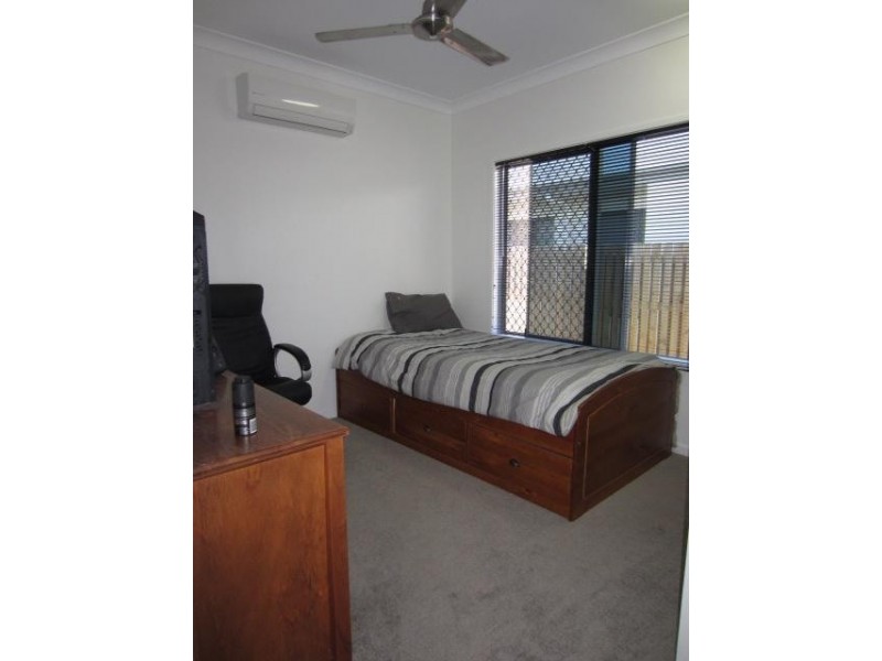 43 Daydream Circuit, Burdell QLD 4818