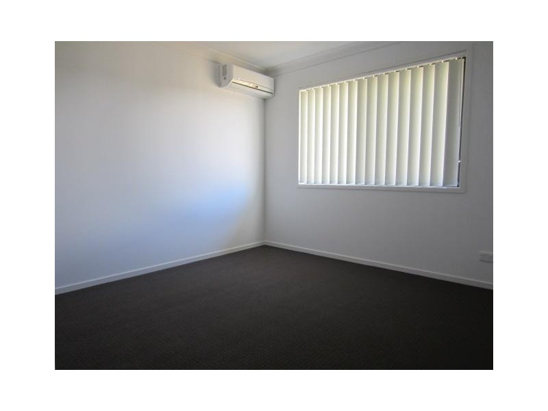 30 Epping Way, Mount Low QLD 4818