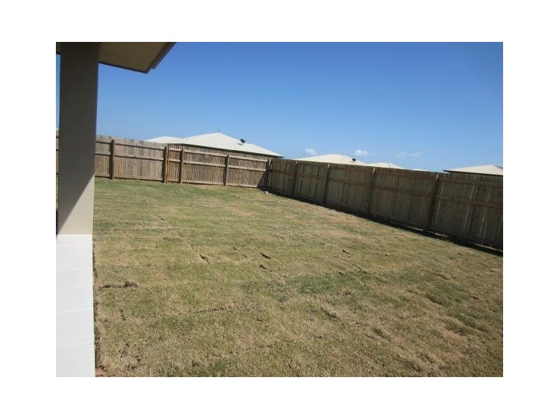 30 Epping Way, Mount Low QLD 4818