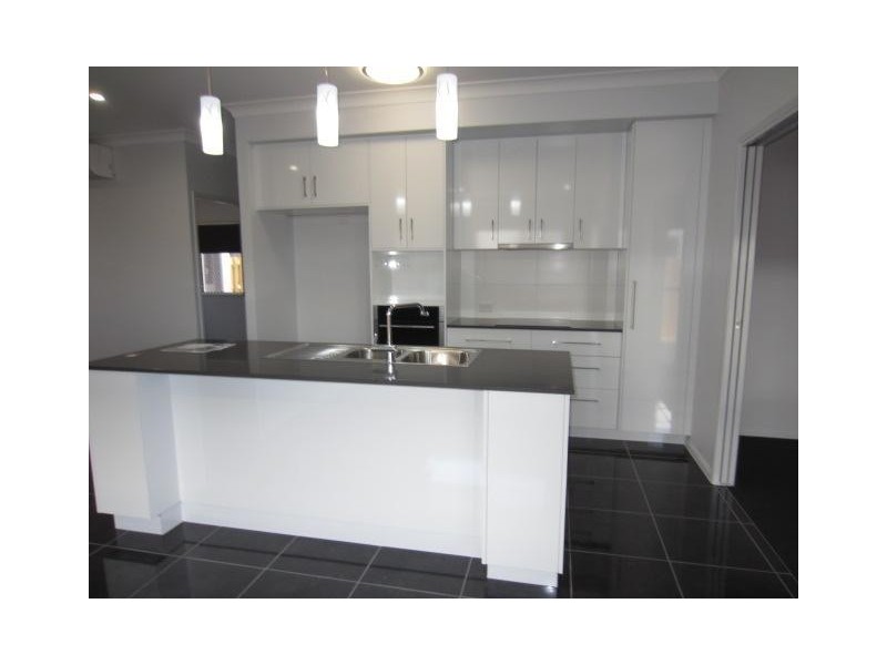 5 Savannah Chase, Burdell QLD 4818