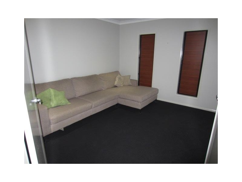 5 Emperor Boulevard, Burdell QLD 4818