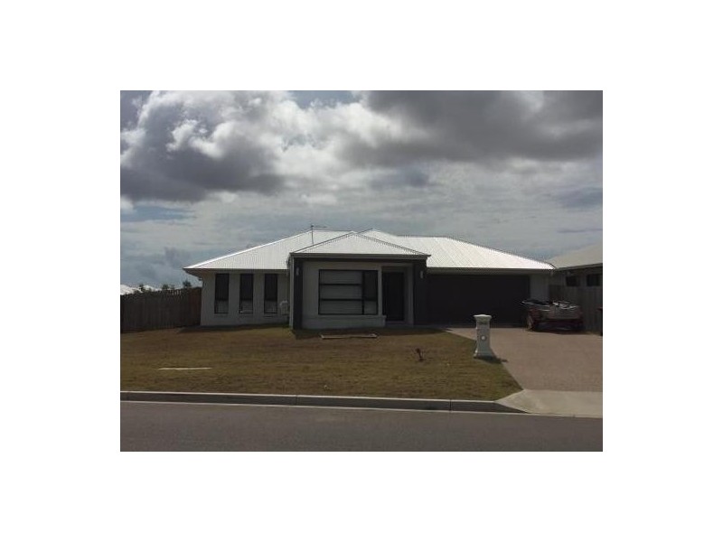 67 Sanctum Boulevard, Mount Low QLD 4818